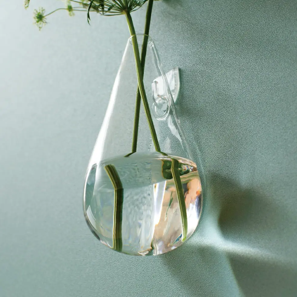 サムネイル： 【倒れない花瓶】壁掛け花瓶