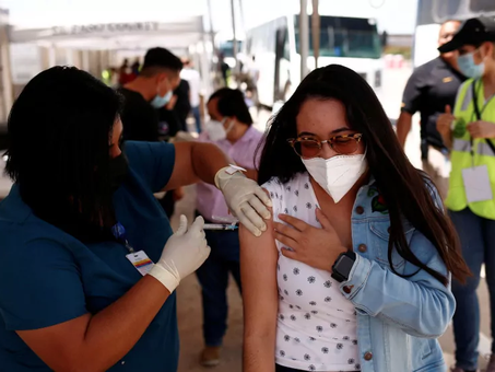 Inicia jornada de vacunación 2da dosis a mayores de 18 años