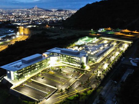 Para evitar escasez, Intel continúa con la producción de semiconductores en Latinoamérica