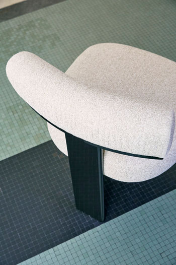 Monography, Twilly chair