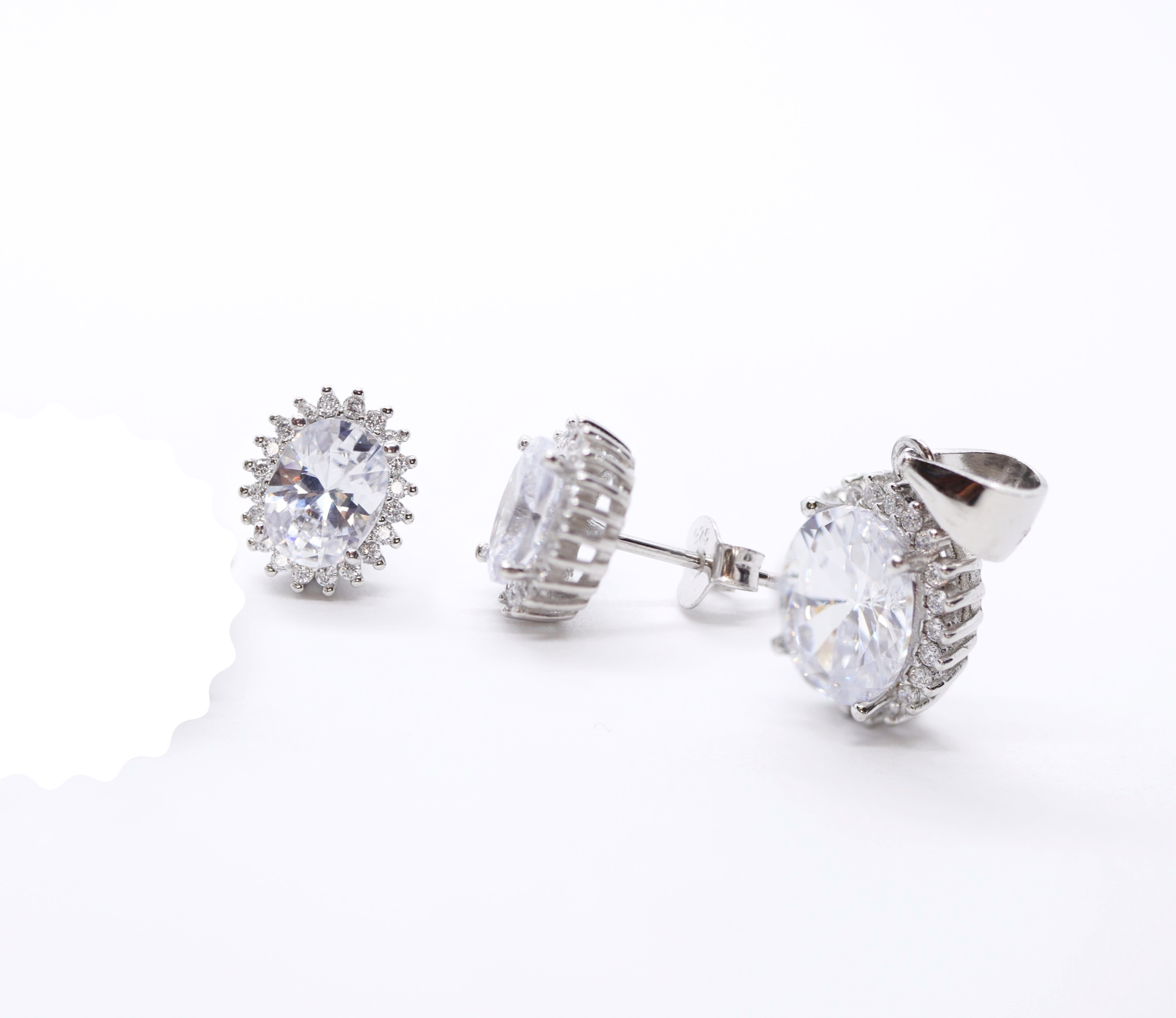 PSS132639W  Set Plata .925 con Baño de Rodio y Zirconias