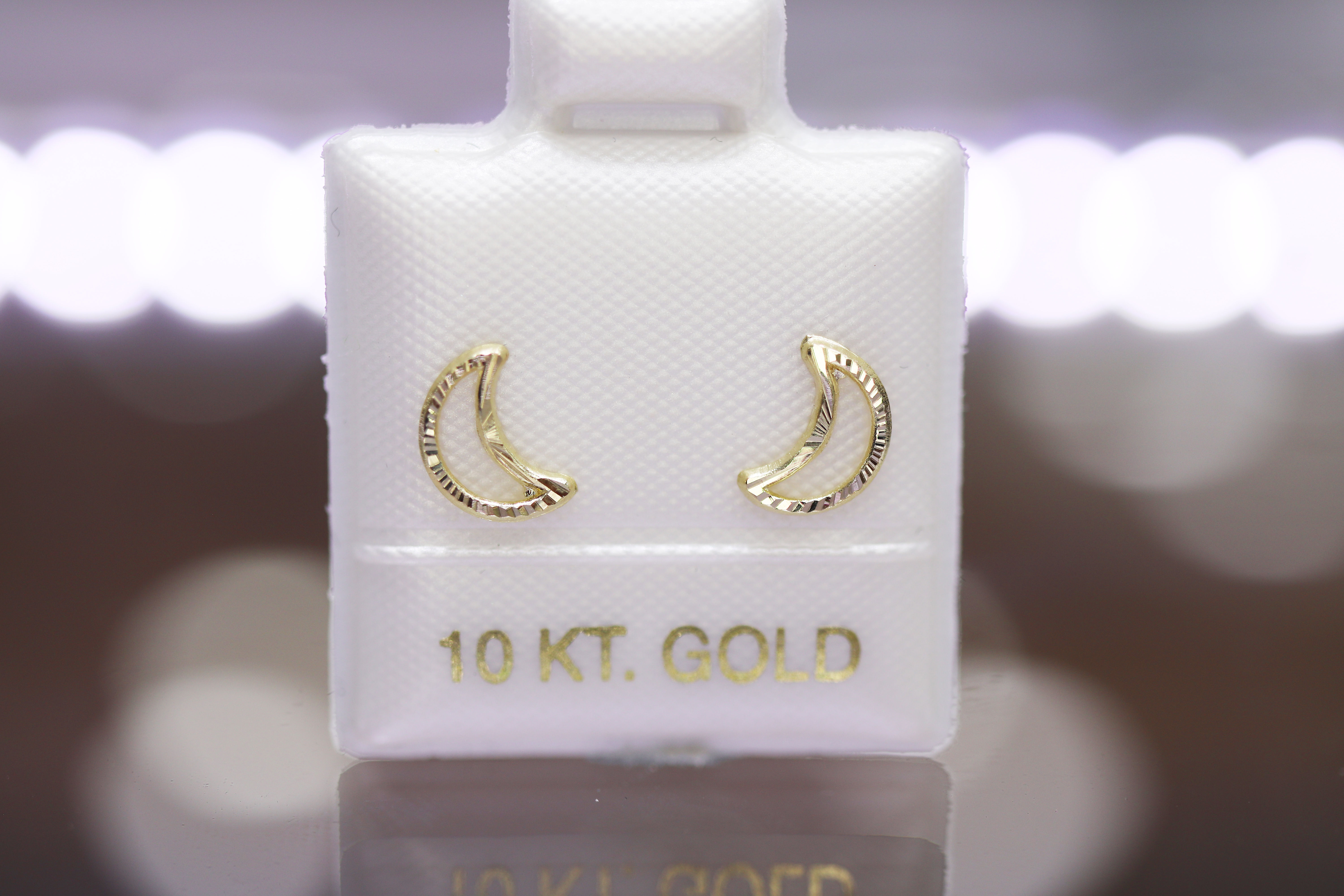 BOC420 Broquel Oro 10k Luna Resacada Gde