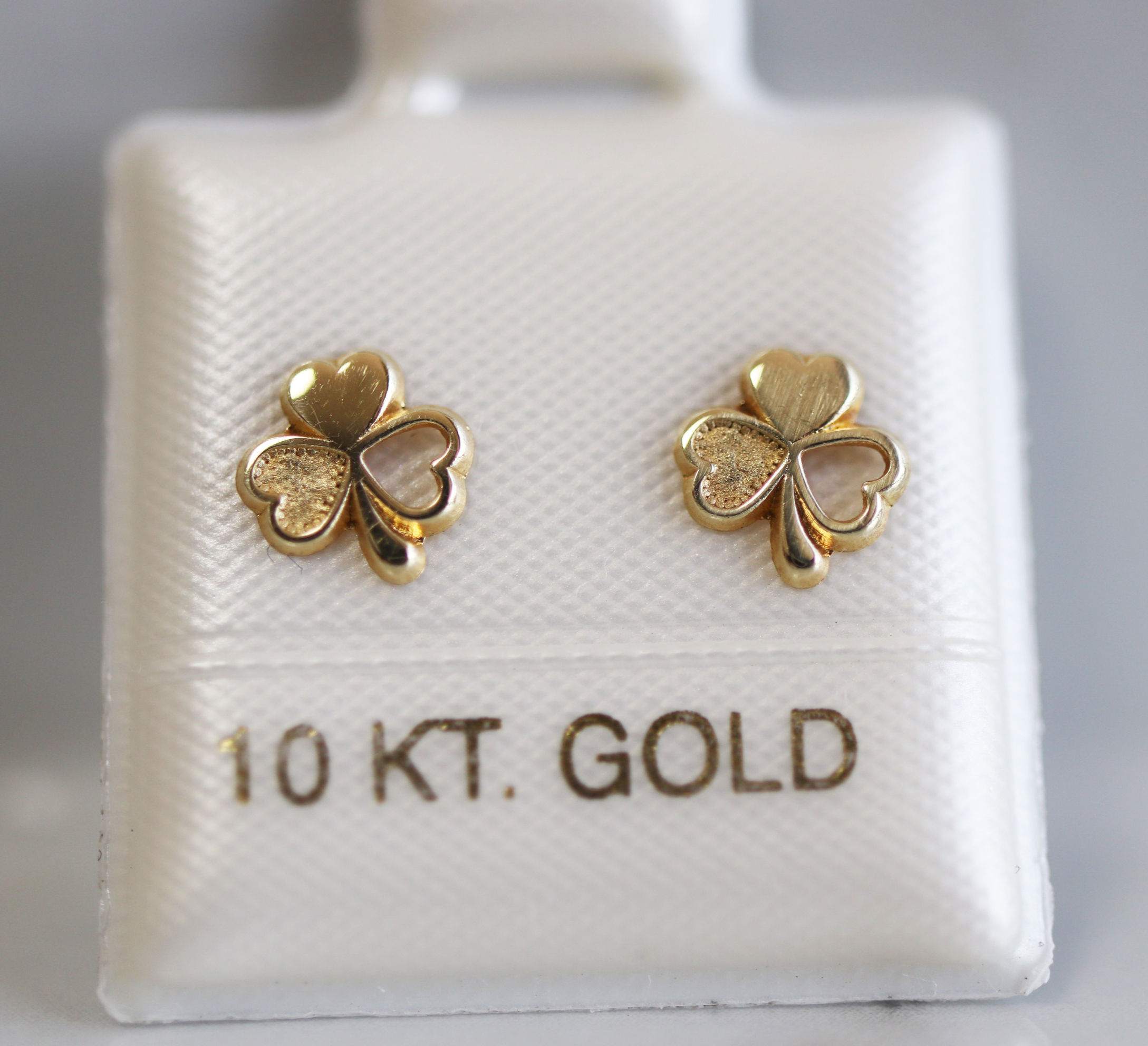 BOA95 Trebol corazon resaque mate y lustrado 10k