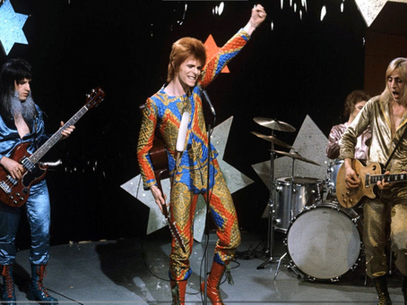 David Bowie (June 21, 1972) “Starman” Lift Off with Ayshea Performance – Granada Television