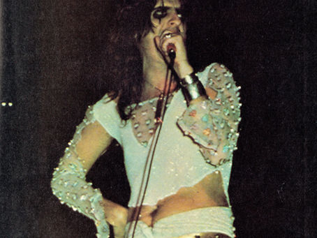 Alice Cooper (June 1, 1973) “Nixon Is a Superstar” – Touch Magazine (US)
