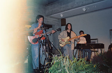 R1-03925-0000.JPG