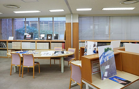 LINE_ALBUM_図書館ではお静かに展_220121_1.jpg