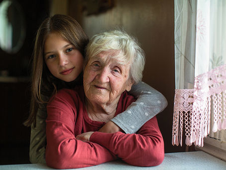 Una niña y una abuela: historias que potencian la comprensión lectora