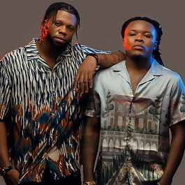 Musique Populaire pour la Révolution. C’est la signification de MPR qui est un groupe hip hop de République démocratique du Congo, basé à Kinshasa. Mais MPR est aussi une référence historique à l’ancien parti du président Mobutu à l’époque du Zaïre. Le duo composé de José Batoka alias Zozo et Marcus Luboya alias Yuma, font également partis du Collectif Cité Zaire composé de tous les artistes du
label Lotus Musique.
Au départ MPR comptait 3 membres sous le nom RB (Résistance Bantus). Et ce n’est qu’en 2016, que le groupe a pris sa forme actuelle grâce au manager et producteur Mani Loko et c’est en 2019 que le groupe lance son prémier single Na mesana. Leur style rap-rumba congolaise mixé avec de l'afrobeat est maintenant bien identifié, n’hésitant pas à le mélanger parfois au ndombolo, r'n'b et dancehall. Résidant dans les quartiers défavorisés de Kinshasa, le groupe est devenu une référence dans les rues de la capitale, ainsi que dans toute la RDC.