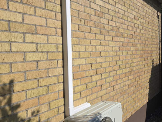 Panasonic luft-luft värmepump installerad i radhus i Växjö