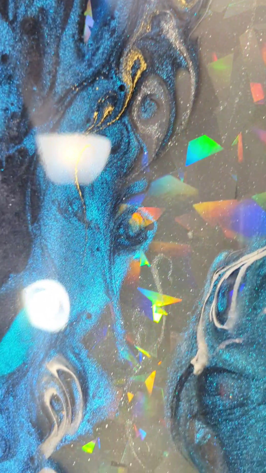 Holographic Color-Shift Artwork "Nebula Current"