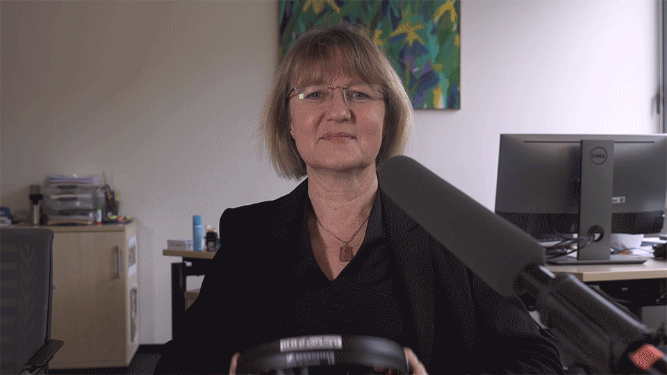 20_006_PWB_C_Pilot_GIF_closer_V2