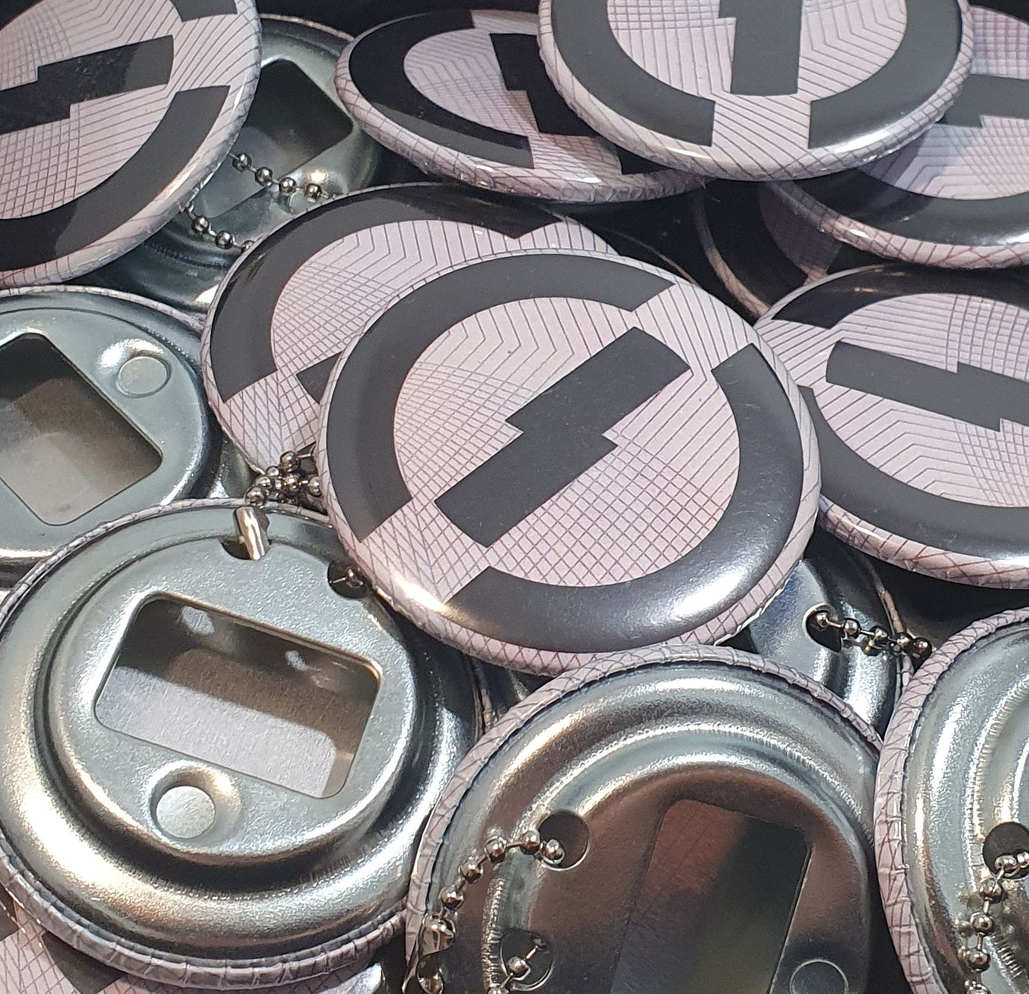 Chaveiro abridor de garrafa