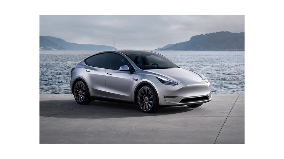Tesla Model Y - 2024
