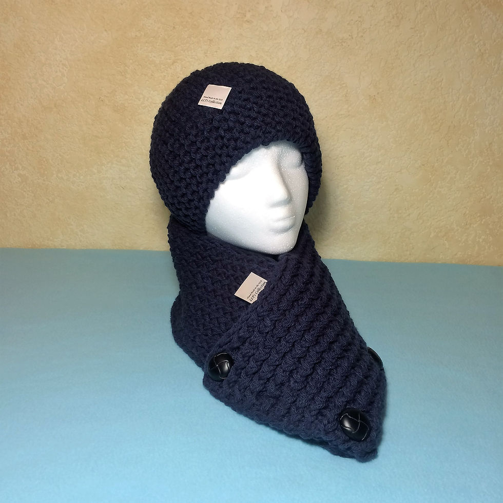 Grey beanie and neck cowl