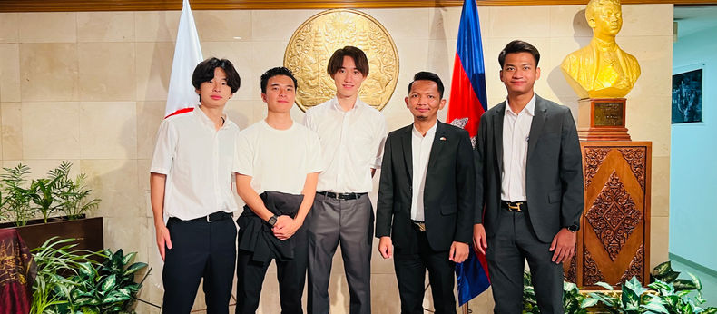 Received Japanese NPO who help Cambodia through Football