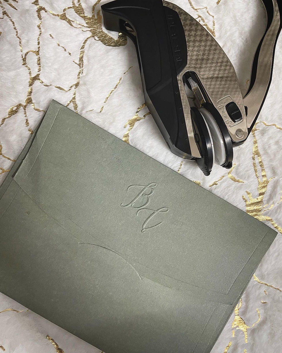 Küçük resim: Soğuk Damga Mührü, Kağıt kabartma mührü, sertifika mührü, diploma mührü