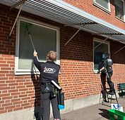 LDK clean AB - människor som putsar fönster