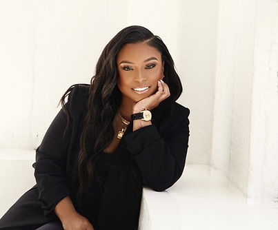 Headshot - Minda Harts.jpg