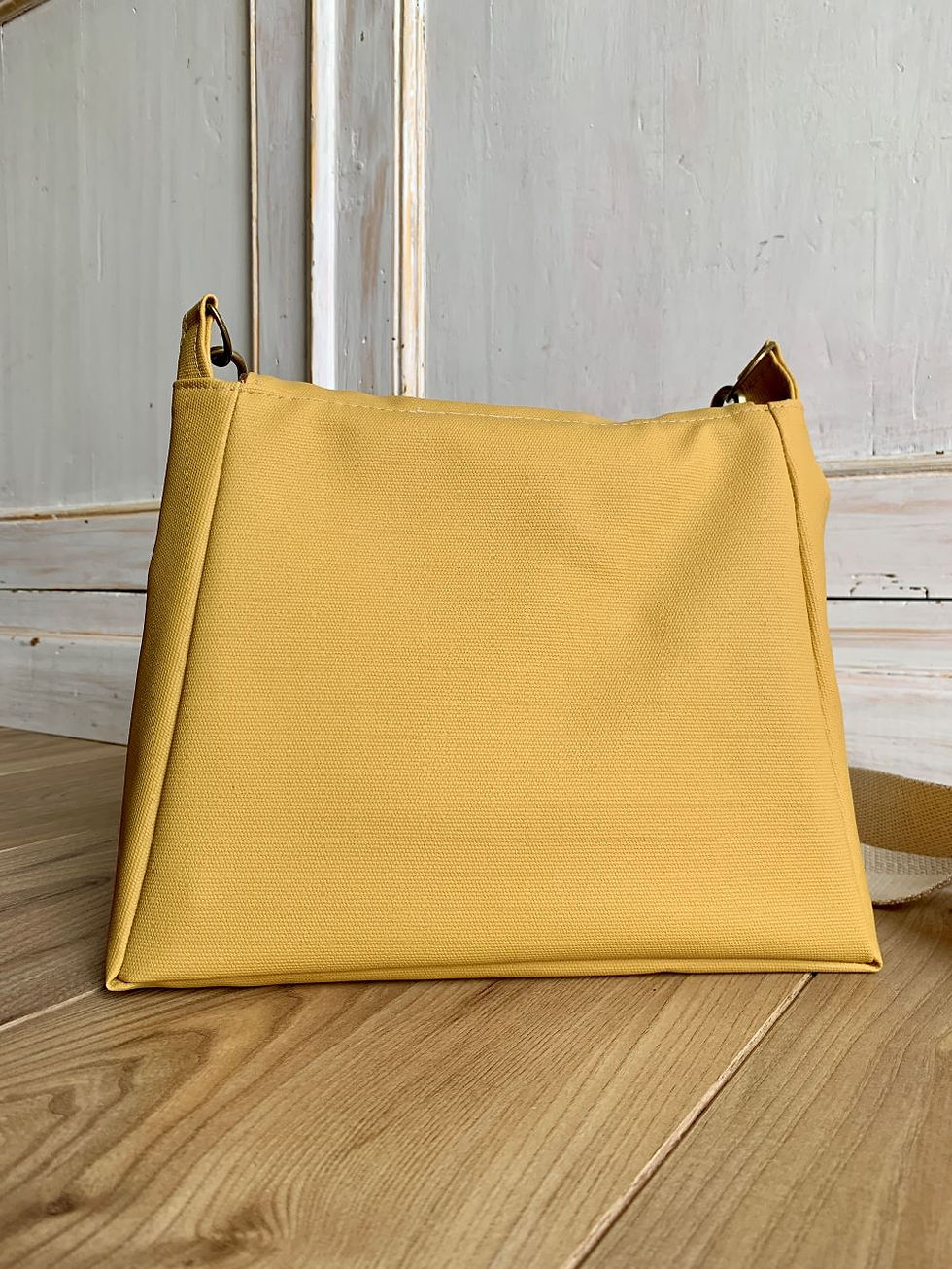 Miniature : Sac fait main dos jaune