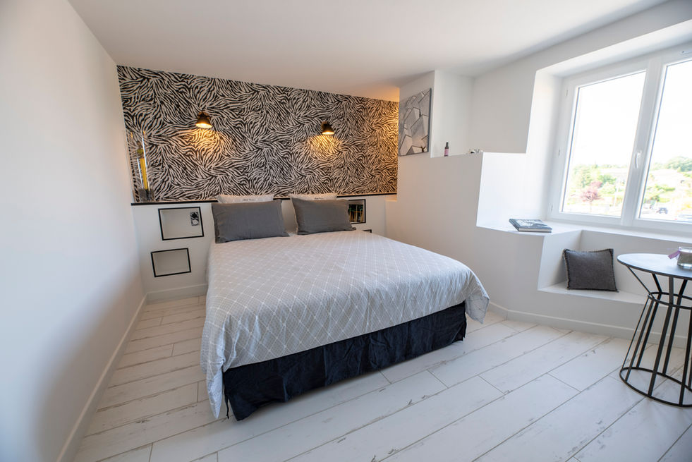 Chambre de charme Alice - Mas Chansonnet, Gîte de charmes, à Allègre les Fumades, Gard, Occitanie