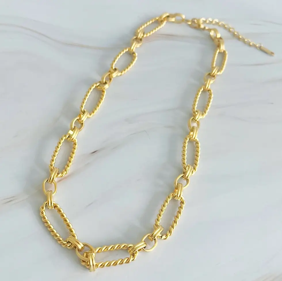Thumbnail: Alternatively Linked Cabled Necklace
