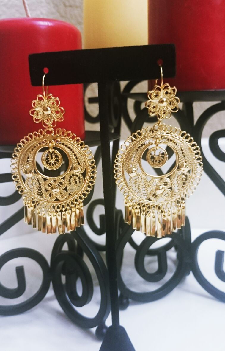 Miniatura: Aretes bañados en oro