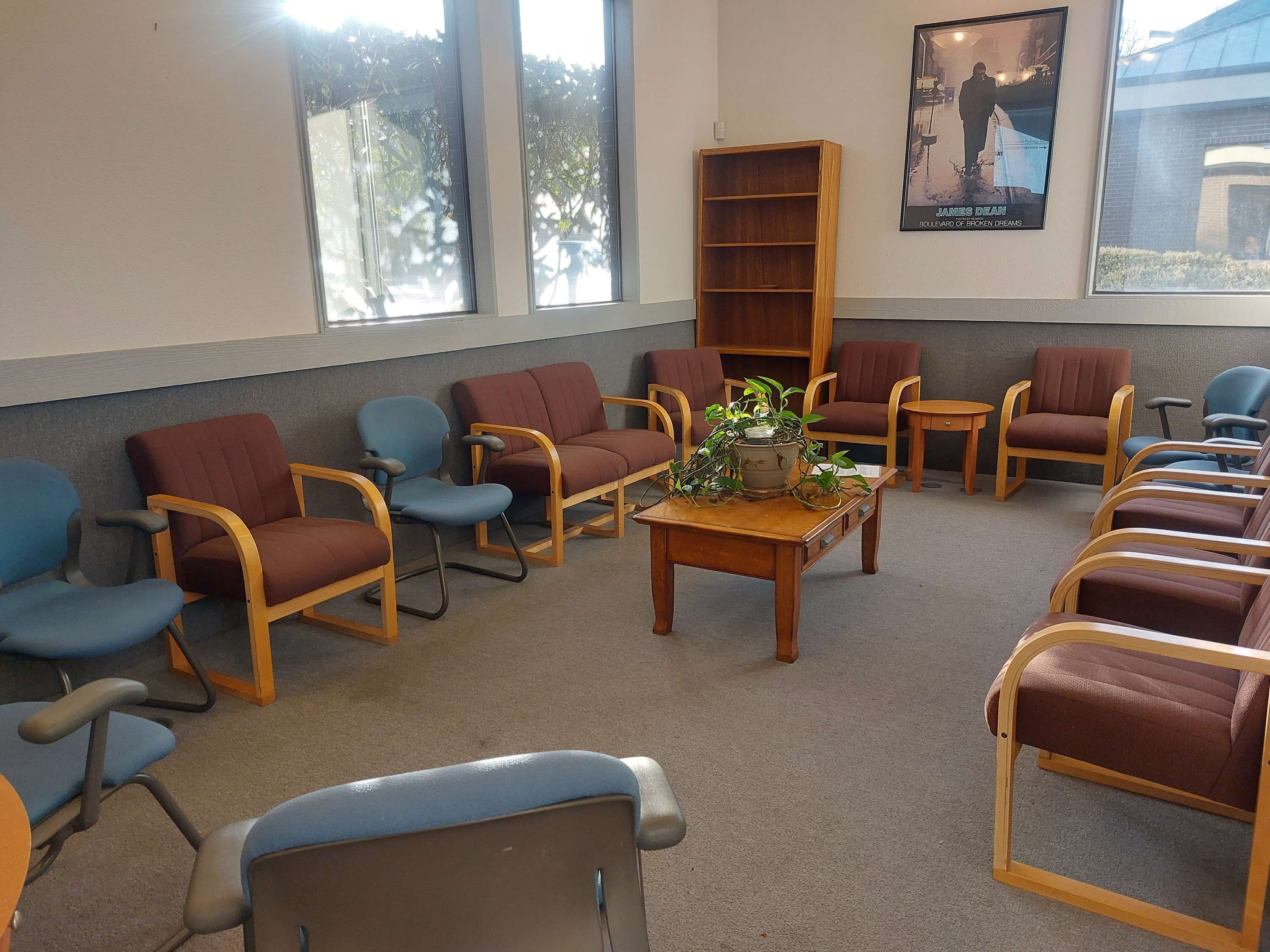 Meeting Room rental rate per hour