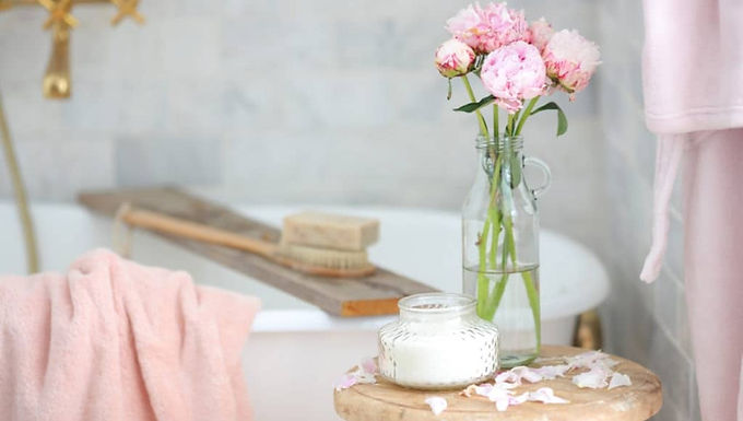 Bathroom Summer Refresh! Courtney