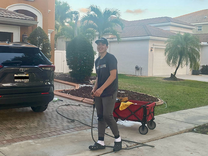 A78E8FE7-15FB-4D11-9A71-513695F50692 2.jpg