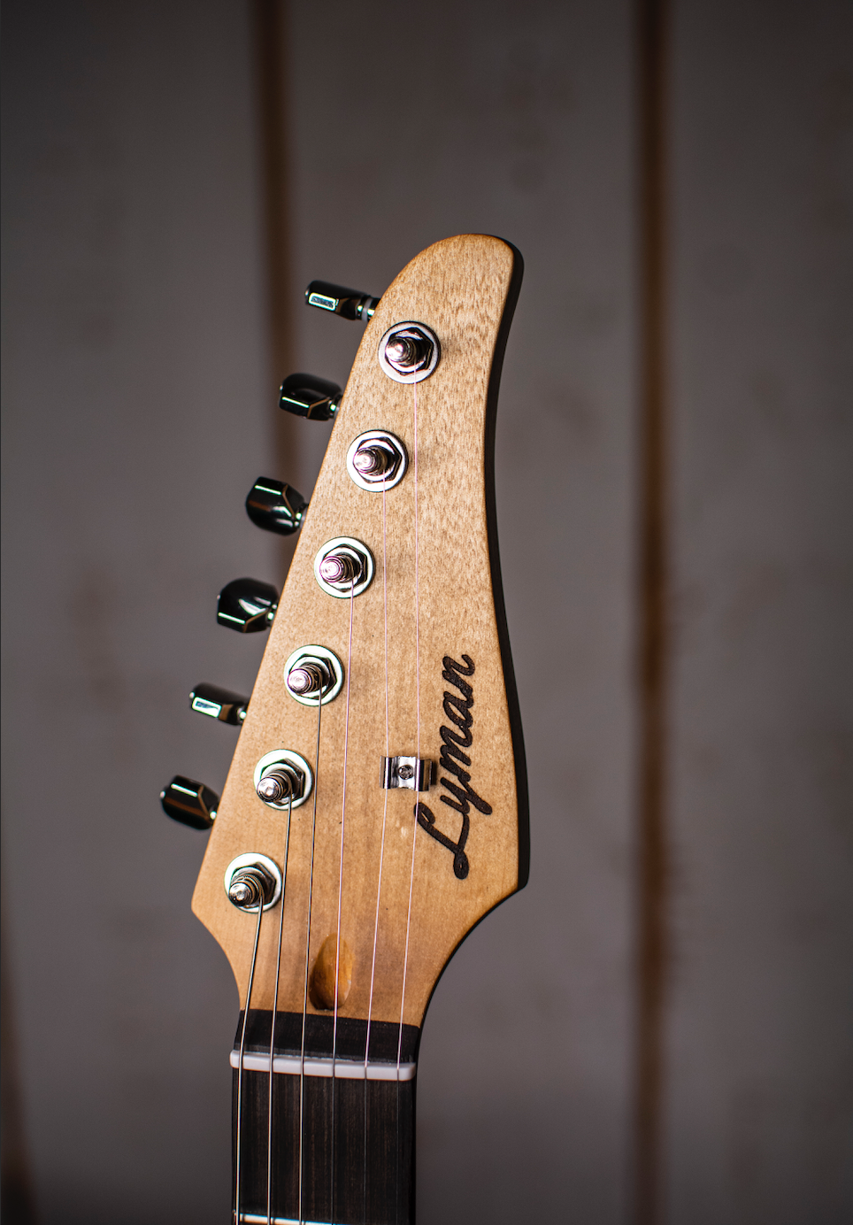 Thumbnail: ART-04 T-Style Electric Guitar in Tequila Sunrise