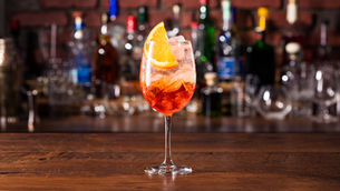 6 Ways Alcohol Causes Faster Aging