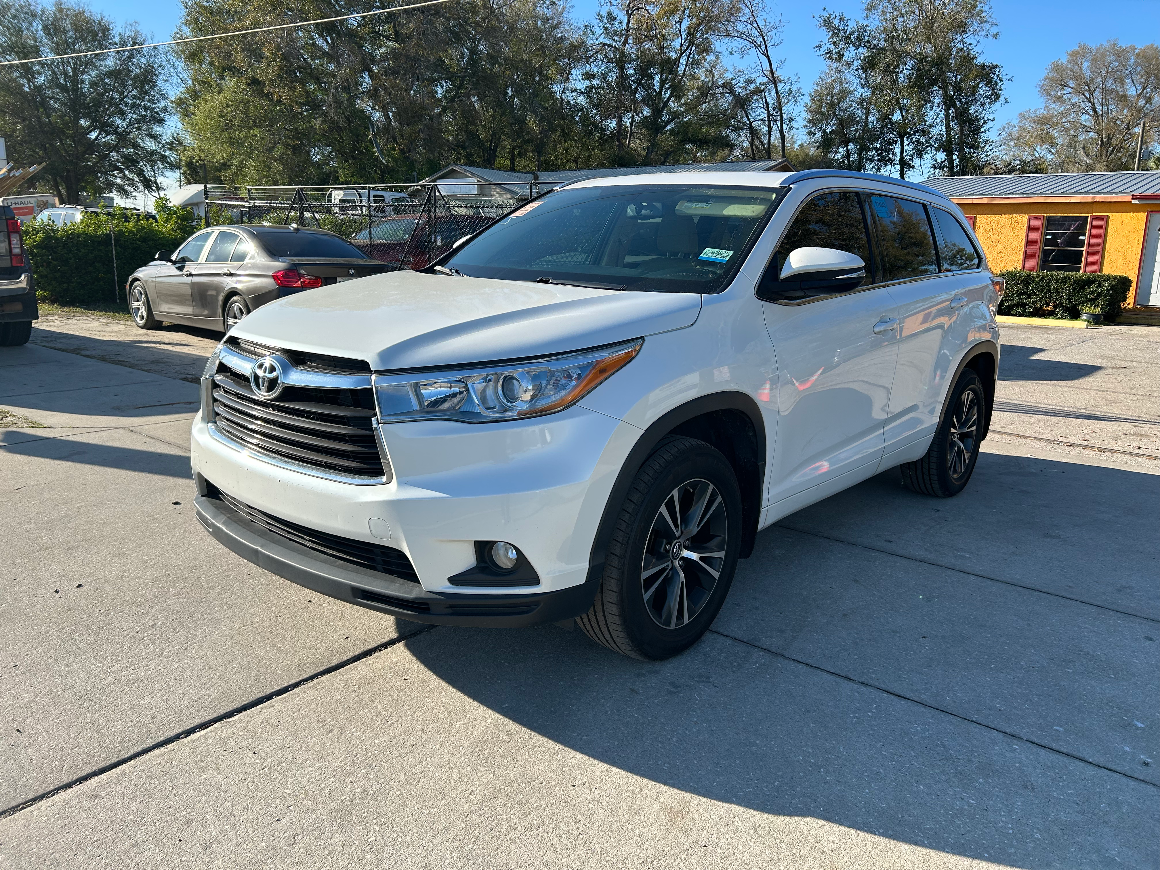 2016 Toyota Highlander XLE's photo