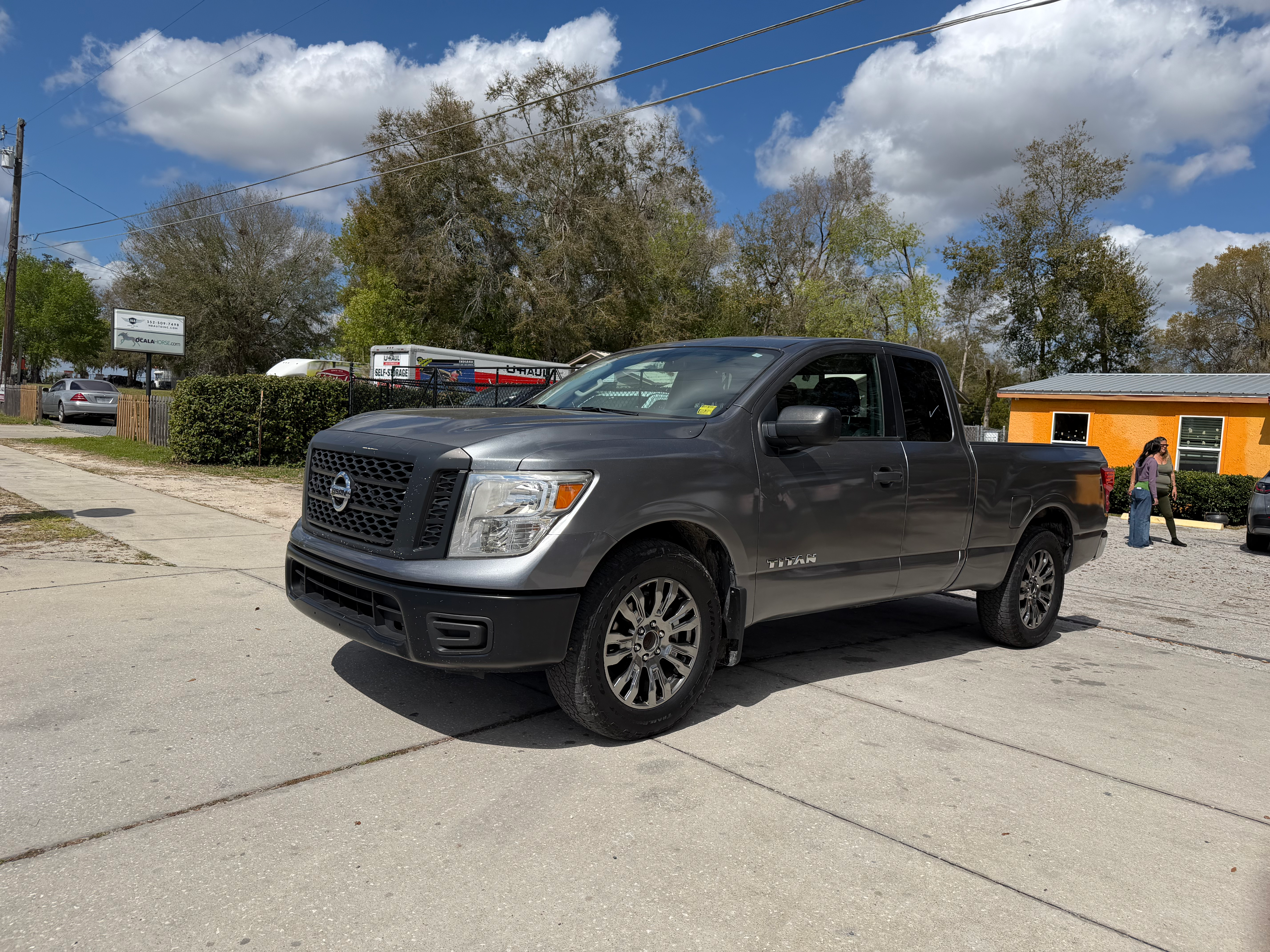 2017 Nissan Titan