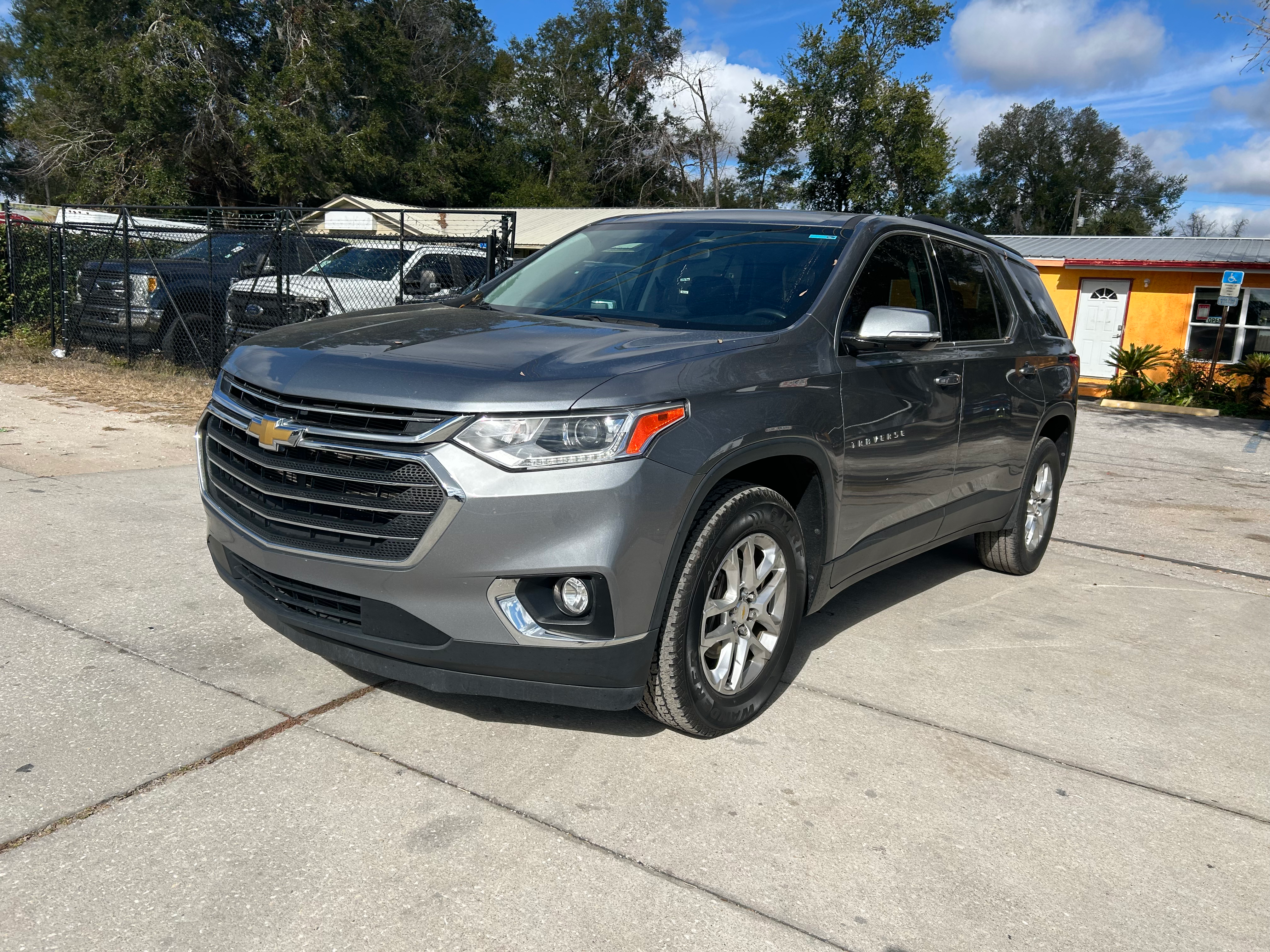 2020 Chevrolet Traverse 1LT's photo