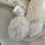 Miniature : zoom tissu sherpa et pompon