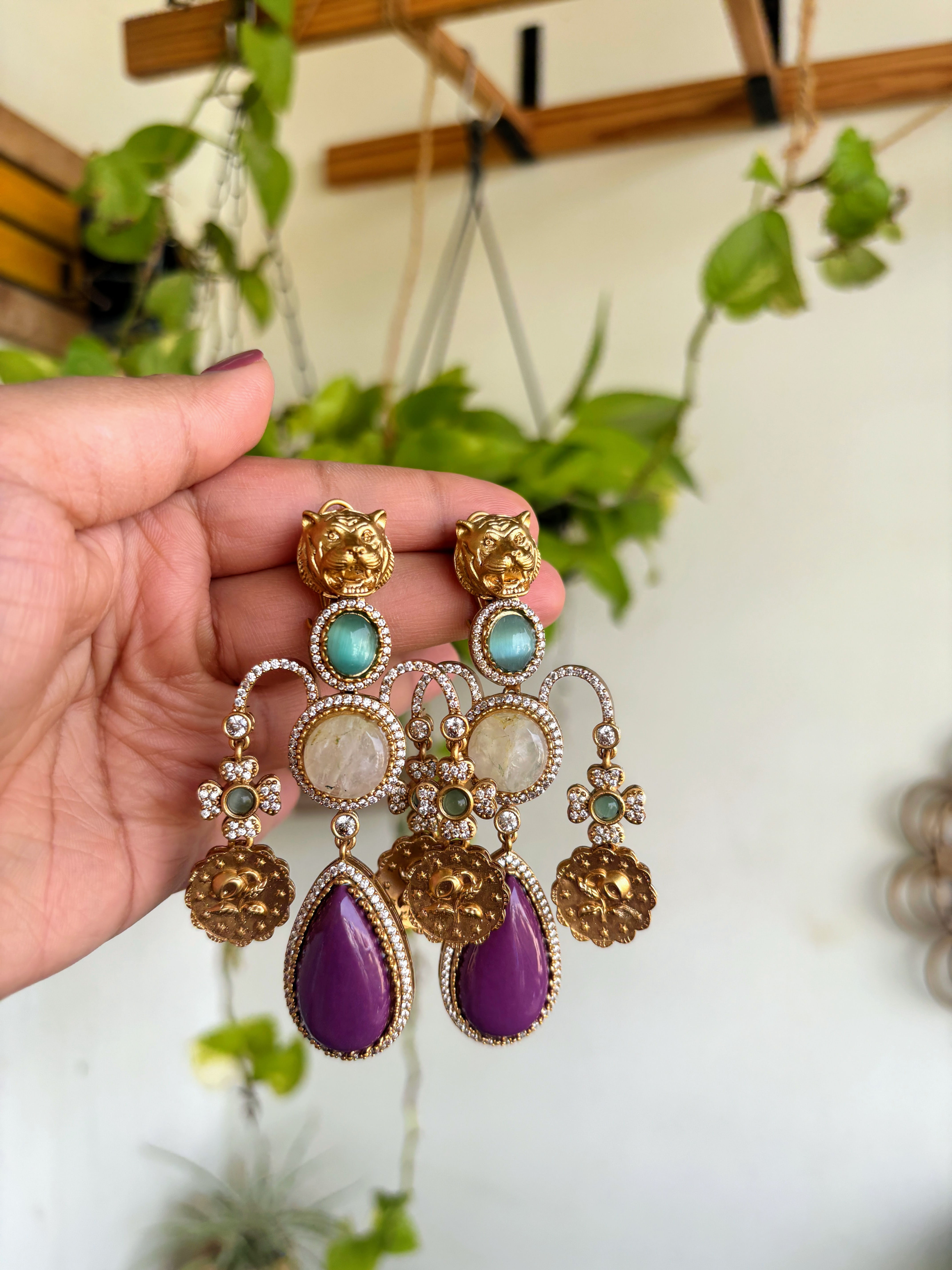 Purple Charm - P0479