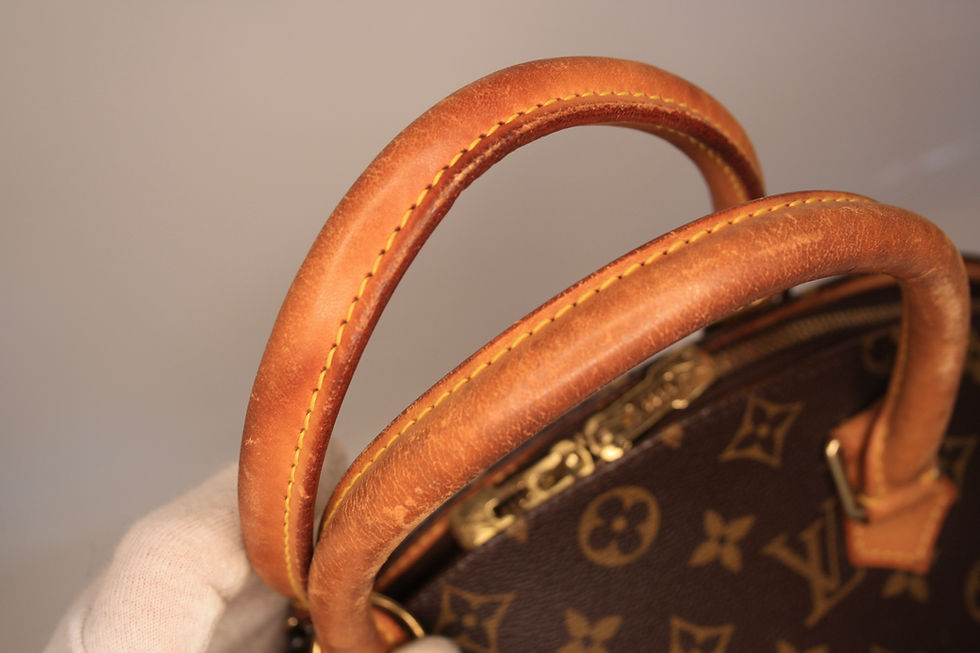Thumbnail: Image of Louis Vuitton Ellipse handbag