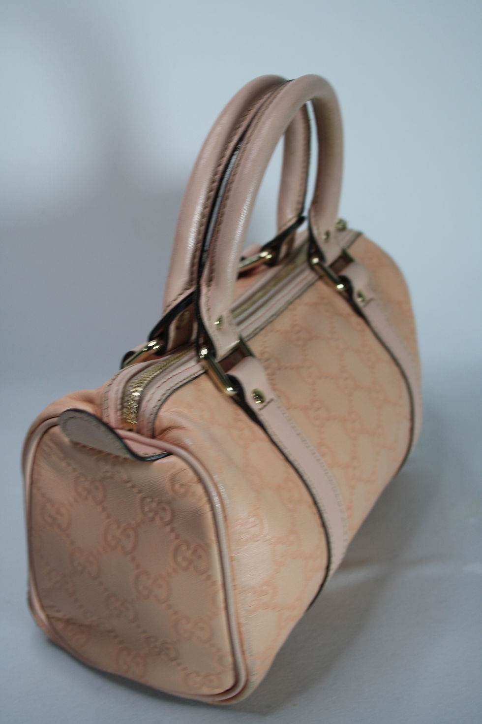 Pikkukuva: Gucci Boston Leather Handbag side view