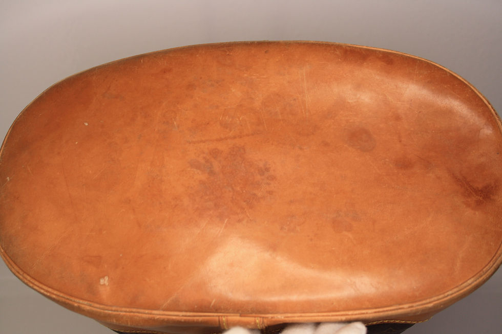 Pikkukuva: Louis Vuitton Randonnée backpack bottom view