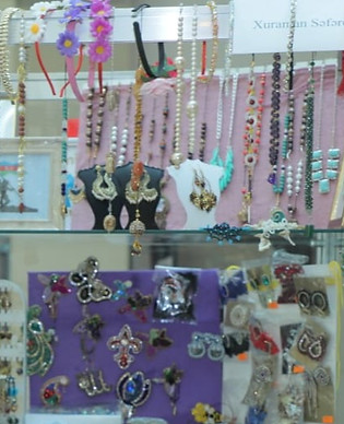 WhatsApp Image 2022-09-30 at 21.37_edited.jpg