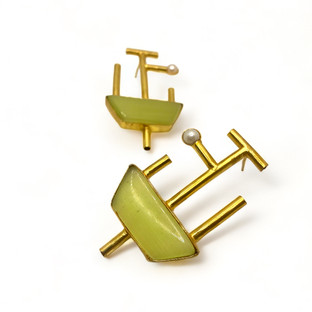 Asymmetrical earrings