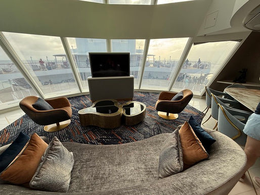 Ultimate Family Vacation Bucket List Ideas: Luxury Escapes for Unforgettable Memories