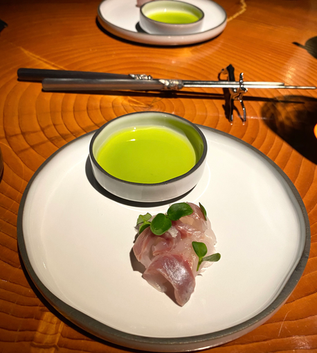 Carpaccio di branzino con sale maldon e olio Evo "tenuta la viola" infuso di aneto