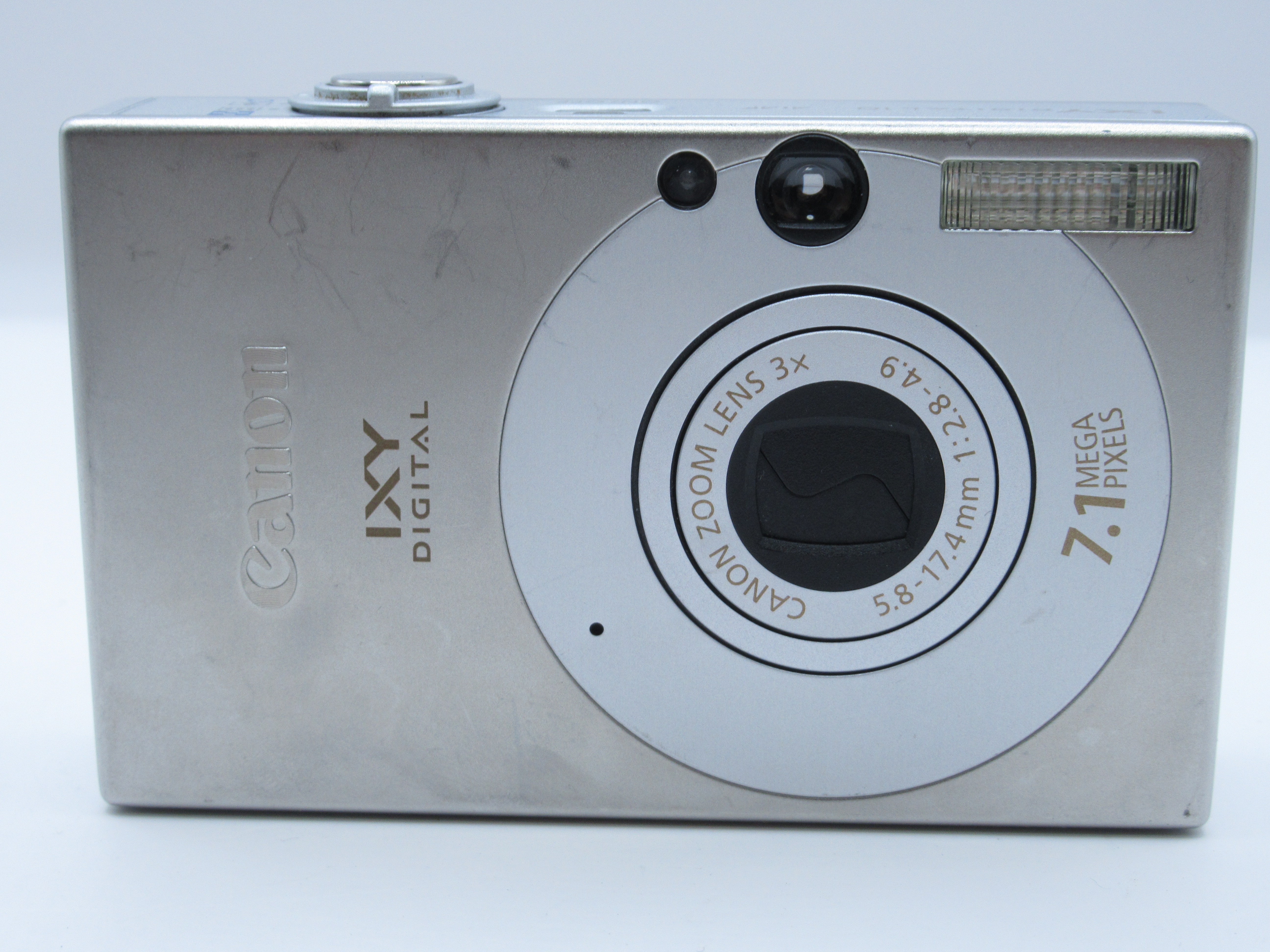 Canon DIGITAL IXUS 70 Review | CCD Compact Camer