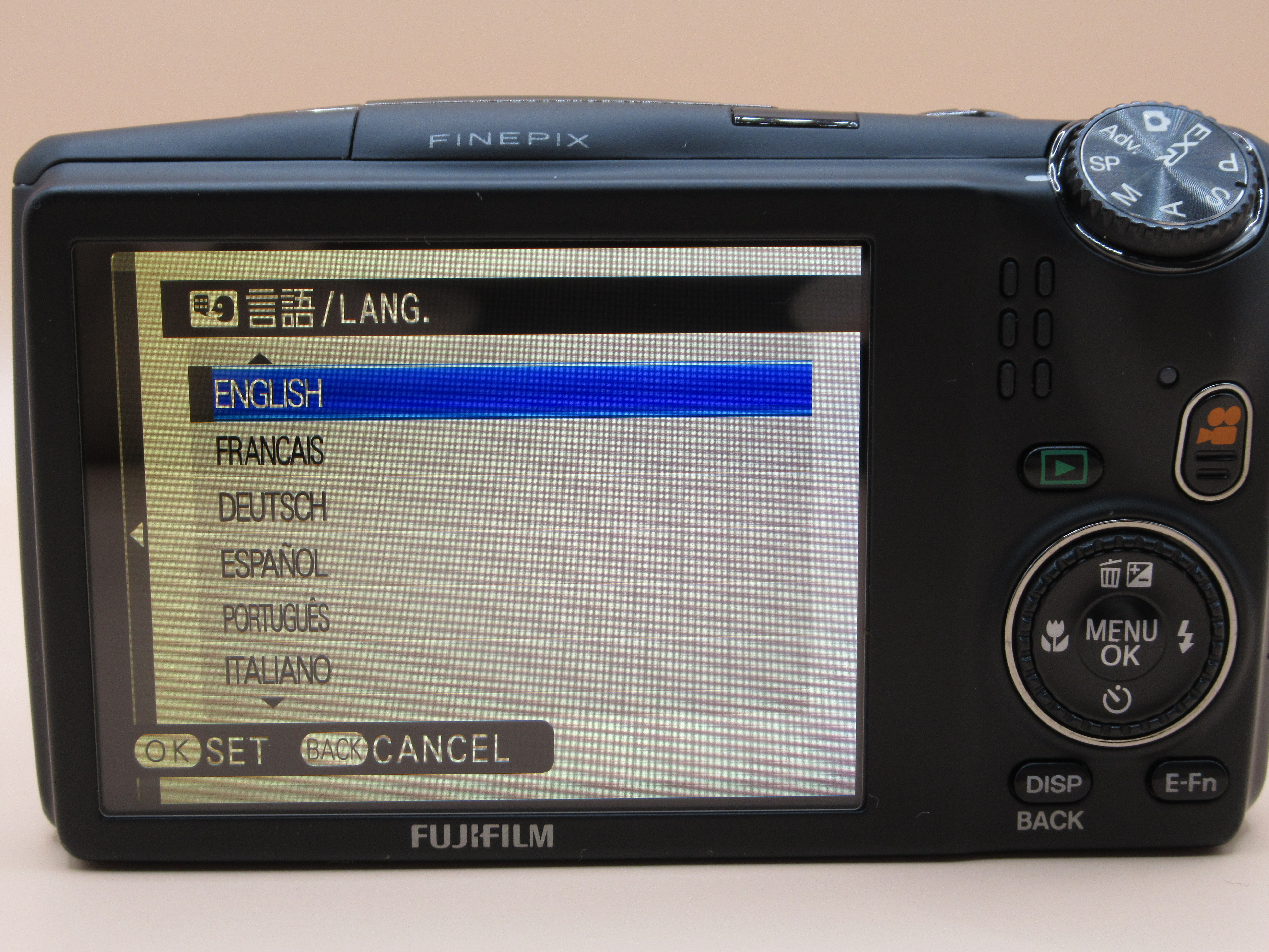Used Fujifilm F900EXR from Japan – Reliable Zoom Power in a