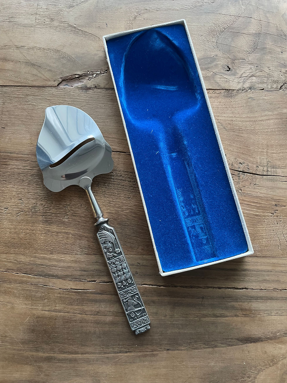 Miniature : Trancheuse à fromage Kongetinn