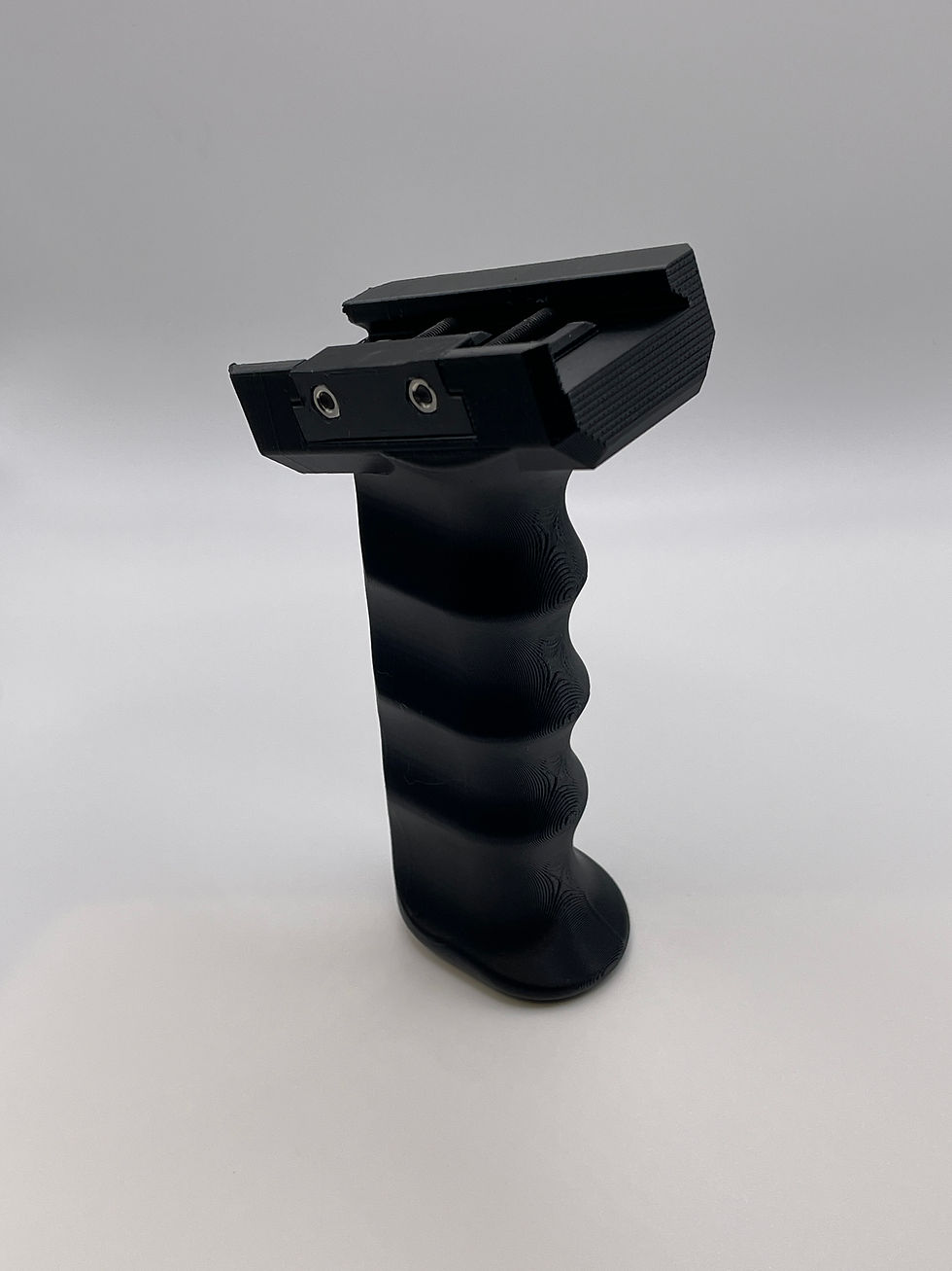 Thumbnail: ECLL Universal Grip