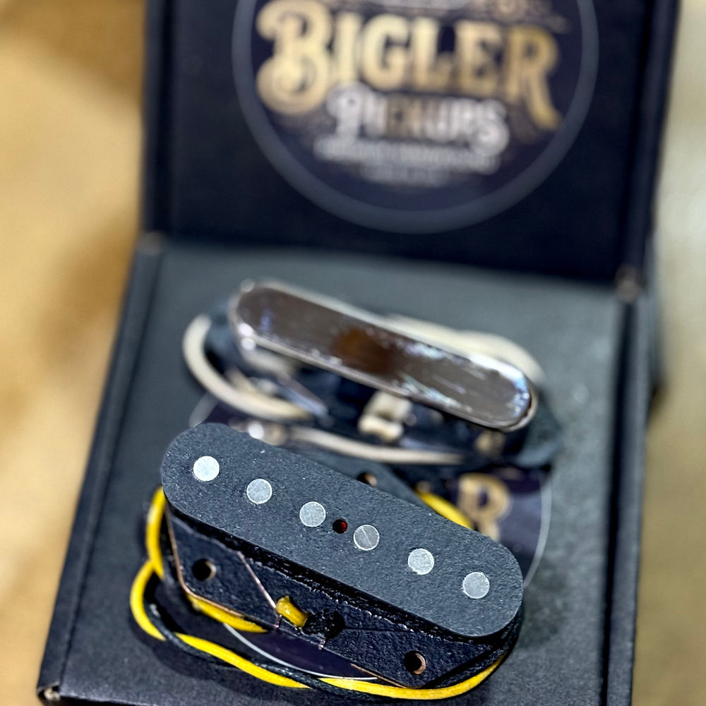 Handwound Vintage Correct Pickups in Bigler Pickups box
