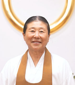 함타원 유성욱 교구장님 사진_edited_edited.jpg